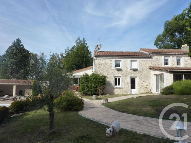 Afficher la photo en grand maison à vendre - 10 pièces - 450.0 m2 - CHAMPNIERS - 16 - POITOU-CHARENTES - Century 21 Aloha Immobilier