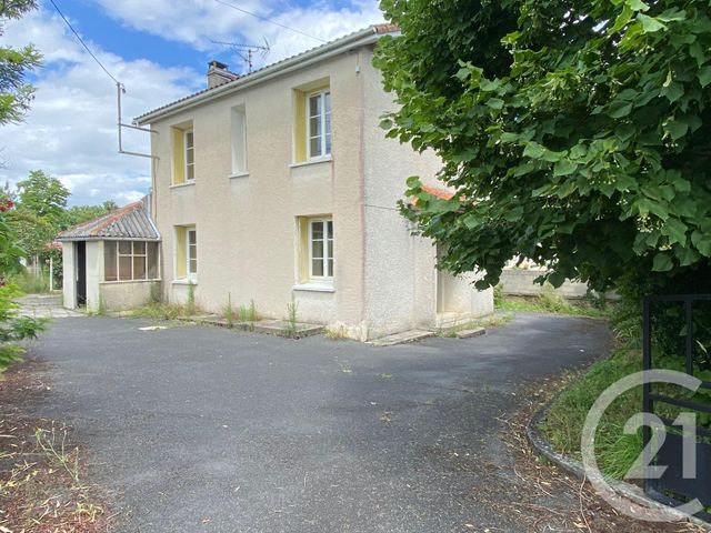 Afficher la photo en grand maison à vendre - 5 pièces - 89.0 m2 - FLEAC - 16 - POITOU-CHARENTES - Century 21 Aloha Immobilier