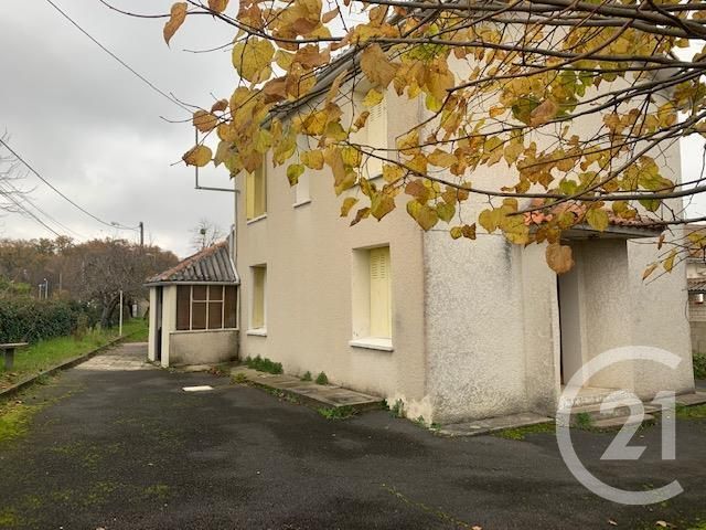Afficher la photo en grand maison à vendre - 5 pièces - 89.0 m2 - FLEAC - 16 - POITOU-CHARENTES - Century 21 Aloha Immobilier
