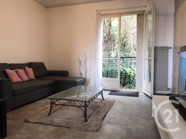 Afficher la photo en grand Appartement F3 à vendre - 3 pièces - 77.4 m2 - ANGOULEME - 16 - POITOU-CHARENTES - Century 21 Aloha Immobilier