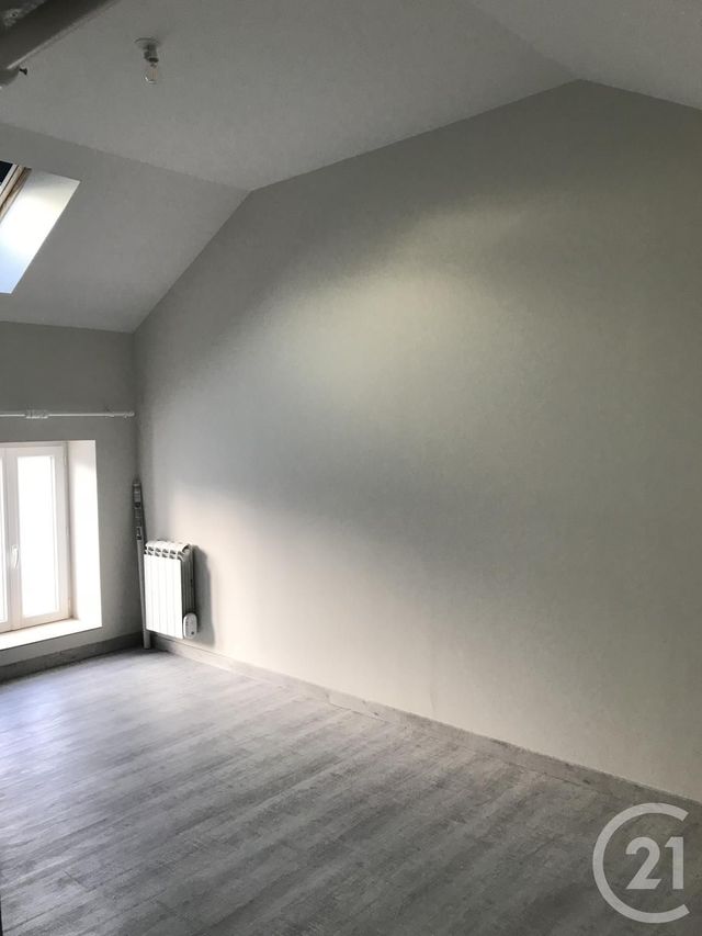 Afficher la photo en grand Appartement F2 à louer - 2 pièces - 45.17 m2 - GOND PONTOUVRE - 16 - POITOU-CHARENTES - Century 21 Aloha Immobilier