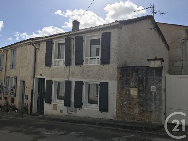 maison à louer - 3 pièces - 50.0 m2 - RUELLE SUR TOUVRE - 16 - POITOU-CHARENTES - Century 21 Aloha Immobilier maison à louer - 3 pièces - 50.0 m2 - RUELLE SUR TOUVRE - 16 - POITOU-CHARENTES - Century 21 Aloha Immobilier