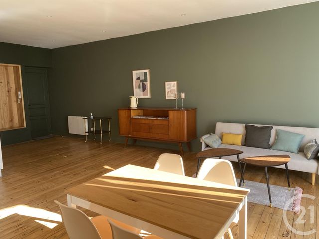 Appartement T2 à louer - 2 pièces - 62.78 m2 - ANGOULEME - 16 - POITOU-CHARENTES - Century 21 Aloha Immobilier Appartement T2 à louer - 2 pièces - 62.78 m2 - ANGOULEME - 16 - POITOU-CHARENTES - Century 21 Aloha Immobilier