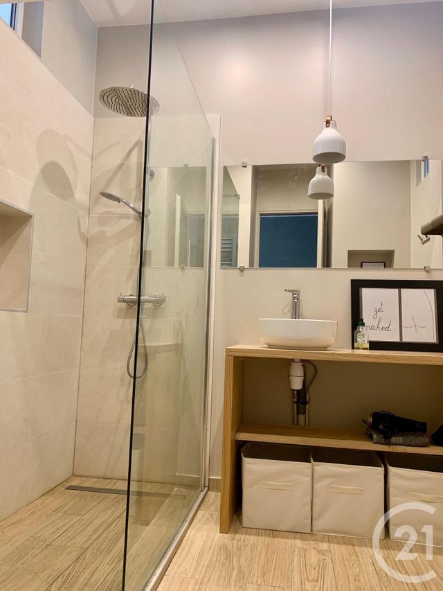 Appartement T2 à louer - 2 pièces - 62.78 m2 - ANGOULEME - 16 - POITOU-CHARENTES - Century 21 Aloha Immobilier Appartement T2 à louer - 2 pièces - 62.78 m2 - ANGOULEME - 16 - POITOU-CHARENTES - Century 21 Aloha Immobilier