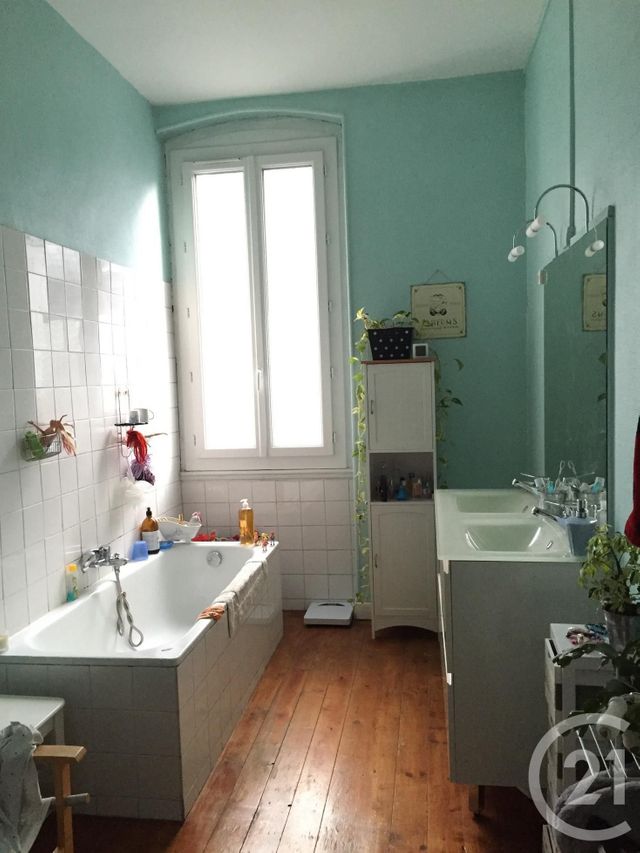 Afficher la photo en grand maison à vendre - 5 pièces - 132.0 m2 - ANGOULEME - 16 - POITOU-CHARENTES - Century 21 Aloha Immobilier