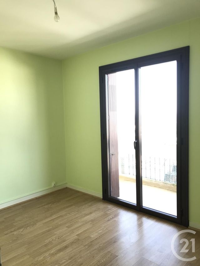 Afficher la photo en grand Appartement F4 à louer - 4 pièces - 79.5 m2 - ANGOULEME - 16 - POITOU-CHARENTES - Century 21 Aloha Immobilier