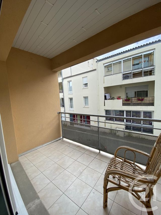 Afficher la photo en grand Appartement F3 à louer - 3 pièces - 63.0 m2 - ANGOULEME - 16 - POITOU-CHARENTES - Century 21 Aloha Immobilier