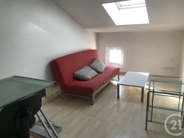 Afficher la photo en grand Appartement F1 à louer - 1 pièce - 25.17 m2 - ANGOULEME - 16 - POITOU-CHARENTES - Century 21 Aloha Immobilier