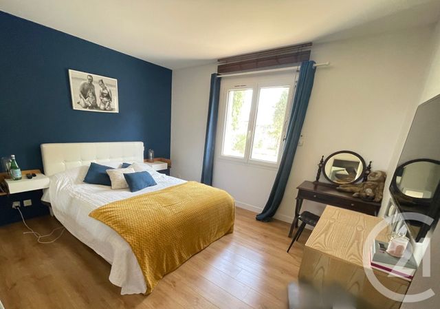 maison à vendre - 7 pièces - 157.0 m2 - CHAMPNIERS - 16 - POITOU-CHARENTES - Century 21 Aloha Immobilier