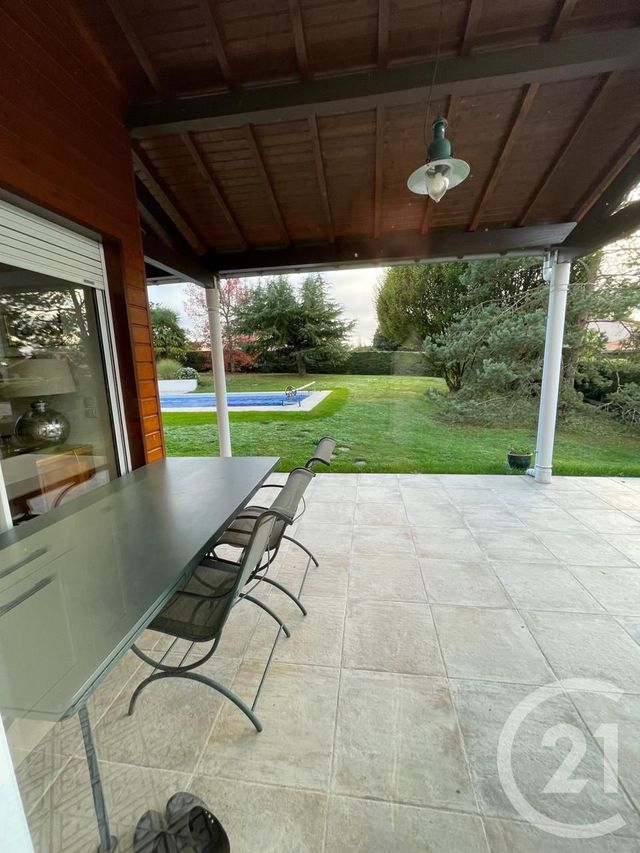 maison à vendre - 8 pièces - 187.75 m2 - PUYMOYEN - 16 - POITOU-CHARENTES - Century 21 Aloha Immobilier
