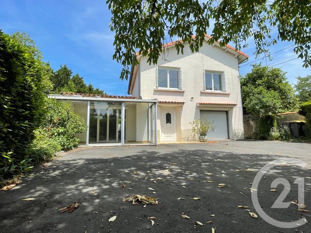 maison à vendre - 4 pièces - 96.0 m2 - ANGOULEME - 16 - POITOU-CHARENTES - Century 21 Aloha Immobilier