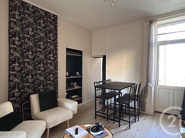 Appartement F2 à louer - 2 pièces - 29.0 m2 - ANGOULEME - 16 - POITOU-CHARENTES - Century 21 Aloha Immobilier