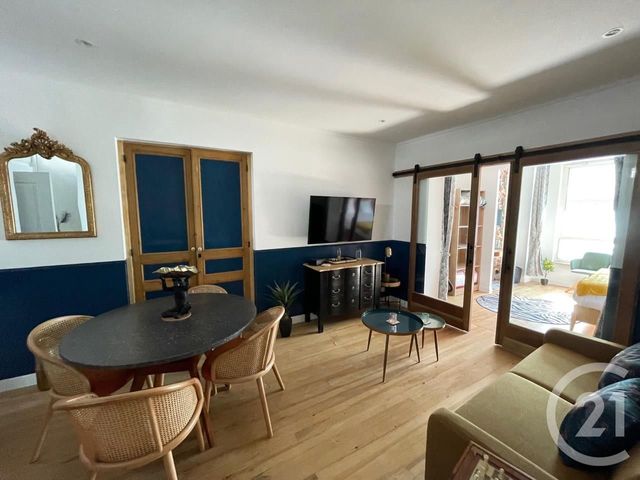 Appartement F2 à vendre - 3 pièces - 68.05 m2 - ANGOULEME - 16 - POITOU-CHARENTES - Century 21 Aloha Immobilier