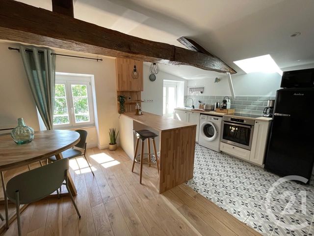 Appartement F2 à vendre - 2 pièces - 41.9 m2 - ANGOULEME - 16 - POITOU-CHARENTES - Century 21 Aloha Immobilier