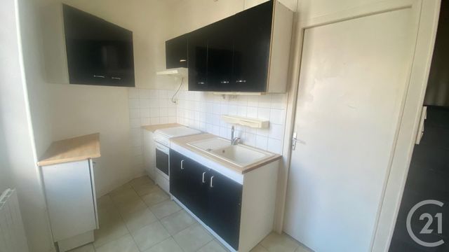 maison à vendre - 3 pièces - 137.0 m2 - ANGOULEME - 16 - POITOU-CHARENTES - Century 21 Aloha Immobilier