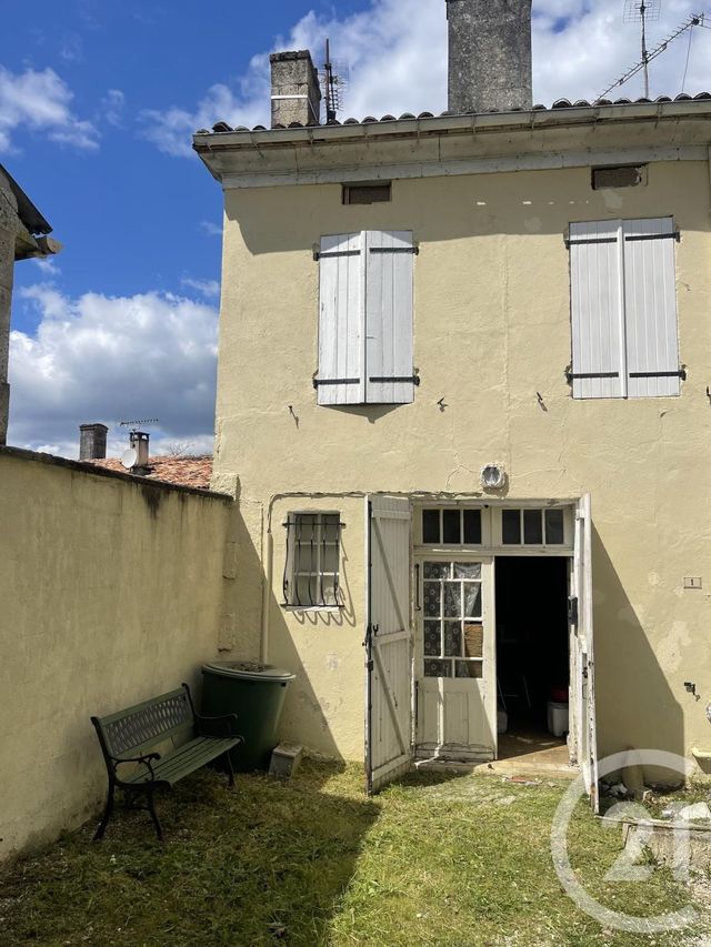 maison à vendre - 3 pièces - 75.0 m2 - DIGNAC - 16 - POITOU-CHARENTES - Century 21 Aloha Immobilier