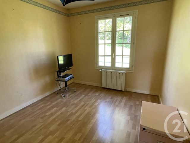 Afficher la photo en grand maison à vendre - 8 pièces - 123.5 m2 - RUELLE SUR TOUVRE - 16 - POITOU-CHARENTES - Century 21 Aloha Immobilier