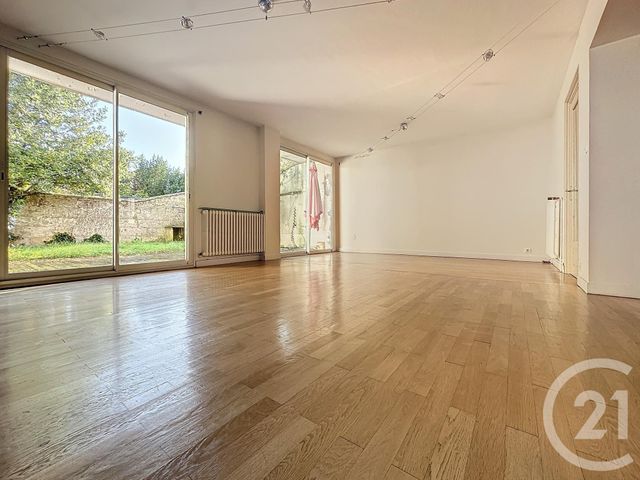 maison à vendre - 10 pièces - 240.0 m2 - ANGOULEME - 16 - POITOU-CHARENTES - Century 21 Aloha Immobilier