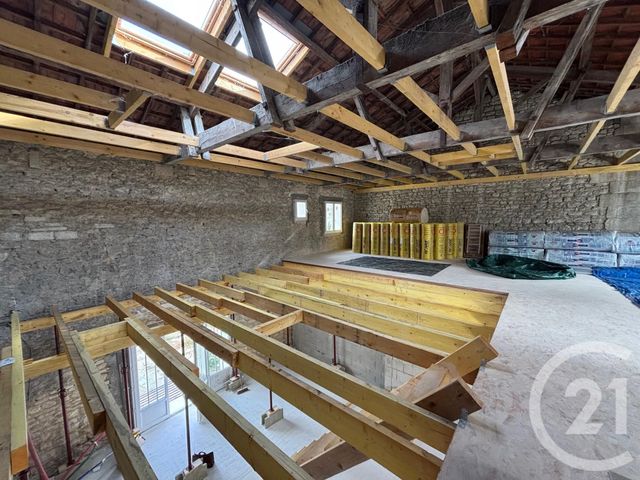 maison à vendre - 8 pièces - 250.0 m2 - RUELLE SUR TOUVRE - 16 - POITOU-CHARENTES - Century 21 Aloha Immobilier