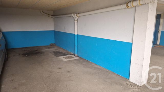 Appartement T1 à vendre - 1 pièce - 43.29 m2 - ANGOULEME - 16 - POITOU-CHARENTES - Century 21 Aloha Immobilier