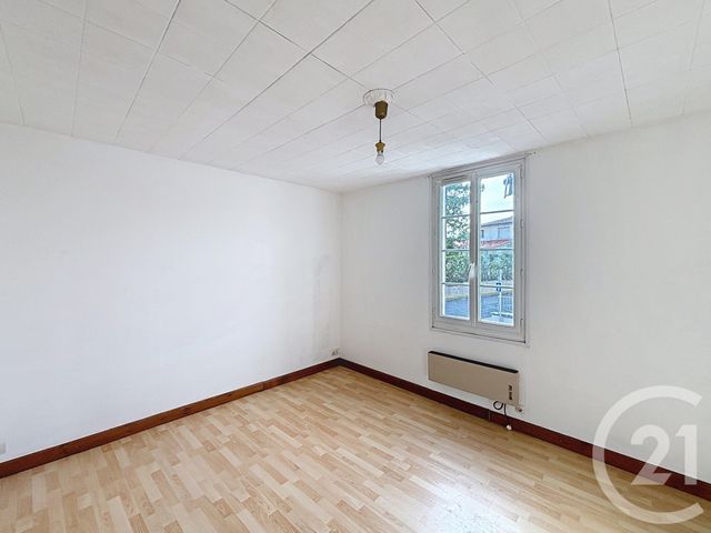 maison à vendre - 5 pièces - 81.12 m2 - ANGOULEME - 16 - POITOU-CHARENTES - Century 21 Aloha Immobilier