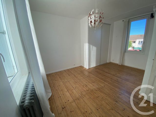 maison à vendre - 6 pièces - 146.5 m2 - ANGOULEME - 16 - POITOU-CHARENTES - Century 21 Aloha Immobilier