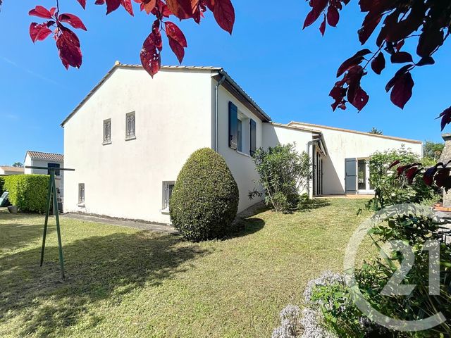 maison à vendre - 6 pièces - 140.0 m2 - LINARS - 16 - POITOU-CHARENTES - Century 21 Aloha Immobilier