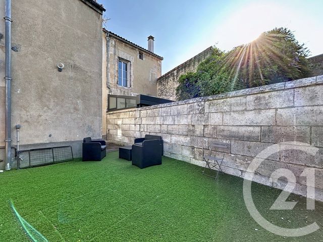 maison à louer - 5 pièces - 100.91 m2 - ANGOULEME - 16 - POITOU-CHARENTES - Century 21 Aloha Immobilier