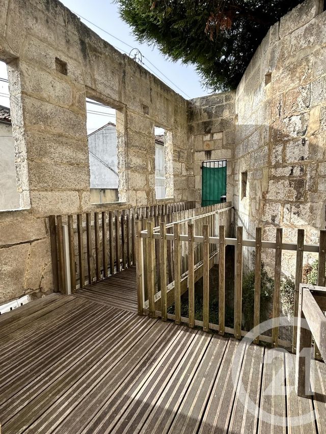 maison à vendre - 5 pièces - 75.92 m2 - ANGOULEME - 16 - POITOU-CHARENTES - Century 21 Aloha Immobilier