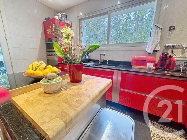 maison à vendre - 7 pièces - 274.0 m2 - CHAMPNIERS - 16 - POITOU-CHARENTES - Century 21 Aloha Immobilier