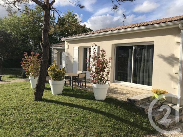 maison à louer - 4 pièces - 121.66 m2 - ANGOULEME - 16 - POITOU-CHARENTES - Century 21 Aloha Immobilier
