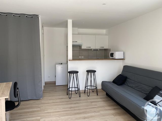Appartement Studio à louer - 1 pièce - 20.4 m2 - L ISLE D ESPAGNAC - 16 - POITOU-CHARENTES - Century 21 Aloha Immobilier