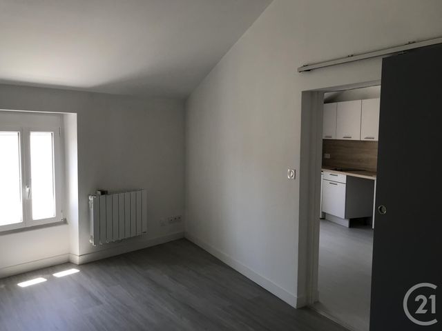 Appartement Autre à vendre - 5 pièces - 72.0 m2 - MAGNAC SUR TOUVRE - 16 - POITOU-CHARENTES - Century 21 Aloha Immobilier