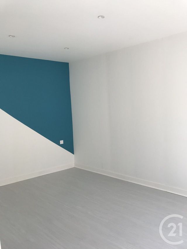 Appartement Autre à vendre - 5 pièces - 72.0 m2 - MAGNAC SUR TOUVRE - 16 - POITOU-CHARENTES - Century 21 Aloha Immobilier