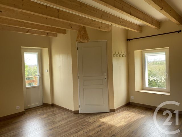 maison à louer - 7 pièces - 162.0 m2 - ST GENIS D HIERSAC - 16 - POITOU-CHARENTES - Century 21 Aloha Immobilier