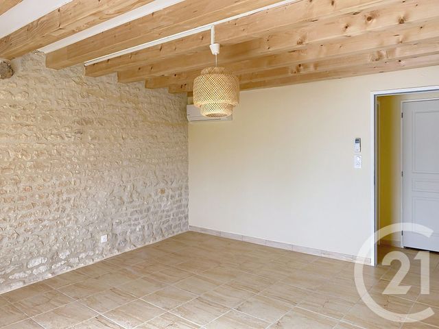 maison à louer - 7 pièces - 162.0 m2 - ST GENIS D HIERSAC - 16 - POITOU-CHARENTES - Century 21 Aloha Immobilier