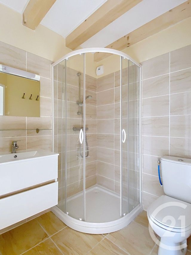 maison à louer - 7 pièces - 162.0 m2 - ST GENIS D HIERSAC - 16 - POITOU-CHARENTES - Century 21 Aloha Immobilier