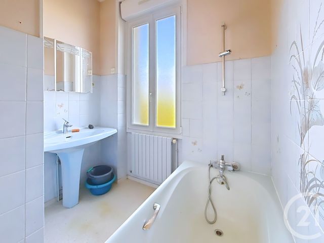 maison à vendre - 5 pièces - 80.72 m2 - ANGOULEME - 16 - POITOU-CHARENTES - Century 21 Aloha Immobilier
