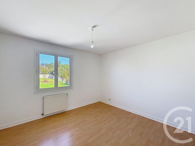 maison à louer - 4 pièces - 124.29 m2 - SOYAUX - 16 - POITOU-CHARENTES - Century 21 Aloha Immobilier