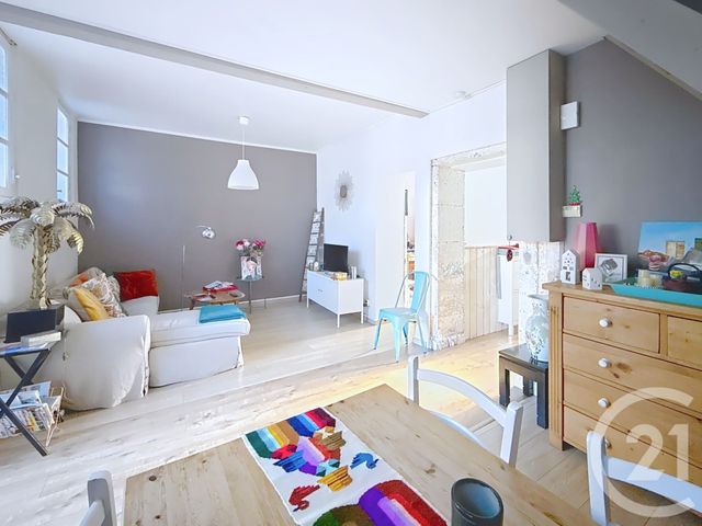 maison à vendre - 5 pièces - 103.0 m2 - ANGOULEME - 16 - POITOU-CHARENTES - Century 21 Aloha Immobilier