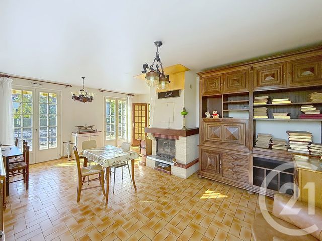 maison à vendre - 11 pièces - 190.94 m2 - ANGOULEME - 16 - POITOU-CHARENTES - Century 21 Aloha Immobilier