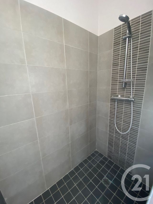 Afficher la photo en grand maison à vendre - 4 pièces - 91.35 m2 - L ISLE D ESPAGNAC - 16 - POITOU-CHARENTES - Century 21 Aloha Immobilier