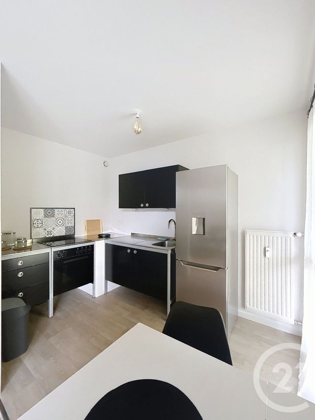 Appartement Studio à louer - 1 pièce - 33.54 m2 - ANGOULEME - 16 - POITOU-CHARENTES - Century 21 Aloha Immobilier