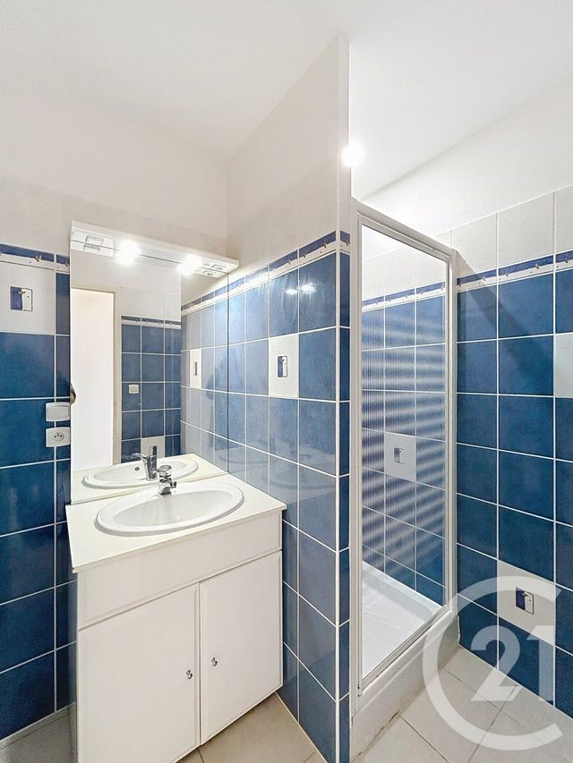 maison à louer - 5 pièces - 113.0 m2 - L ISLE D ESPAGNAC - 16 - POITOU-CHARENTES - Century 21 Aloha Immobilier