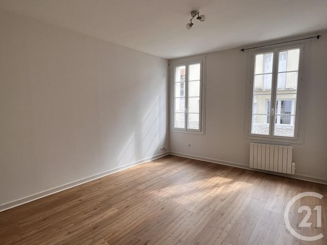 Appartement Studio à louer ANGOULEME
