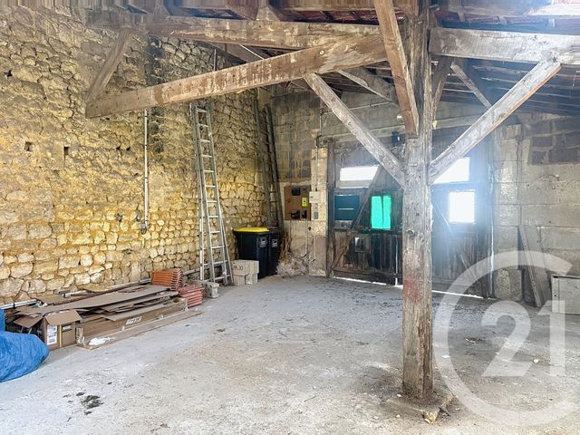 maison à vendre - 7 pièces - 190.0 m2 - CHAMPNIERS - 16 - POITOU-CHARENTES - Century 21 Aloha Immobilier