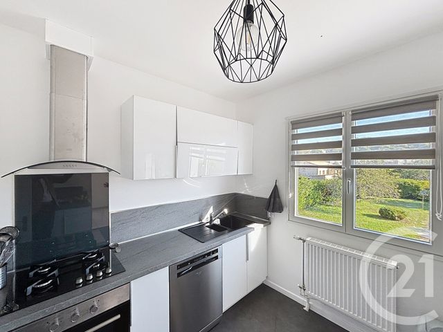 maison à vendre - 5 pièces - 106.0 m2 - RUELLE SUR TOUVRE - 16 - POITOU-CHARENTES - Century 21 Aloha Immobilier