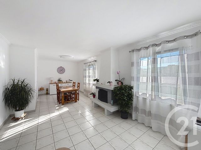 maison à vendre - 5 pièces - 106.0 m2 - RUELLE SUR TOUVRE - 16 - POITOU-CHARENTES - Century 21 Aloha Immobilier