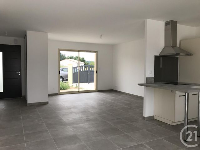 maison à louer - 4 pièces - 87.88 m2 - NERSAC - 16 - POITOU-CHARENTES - Century 21 Aloha Immobilier