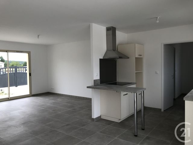 maison à louer - 4 pièces - 87.88 m2 - NERSAC - 16 - POITOU-CHARENTES - Century 21 Aloha Immobilier